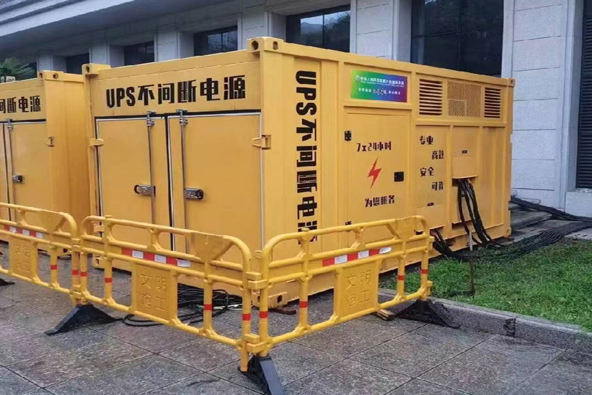 英吉沙发电机租赁施工现场